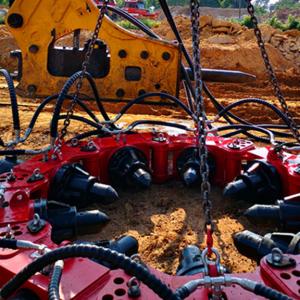 How to use hydraulic pile breaker